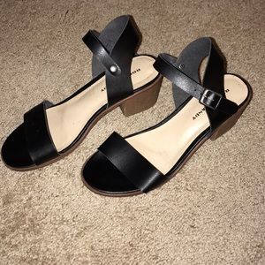 Soft leather black strap block heel sandal